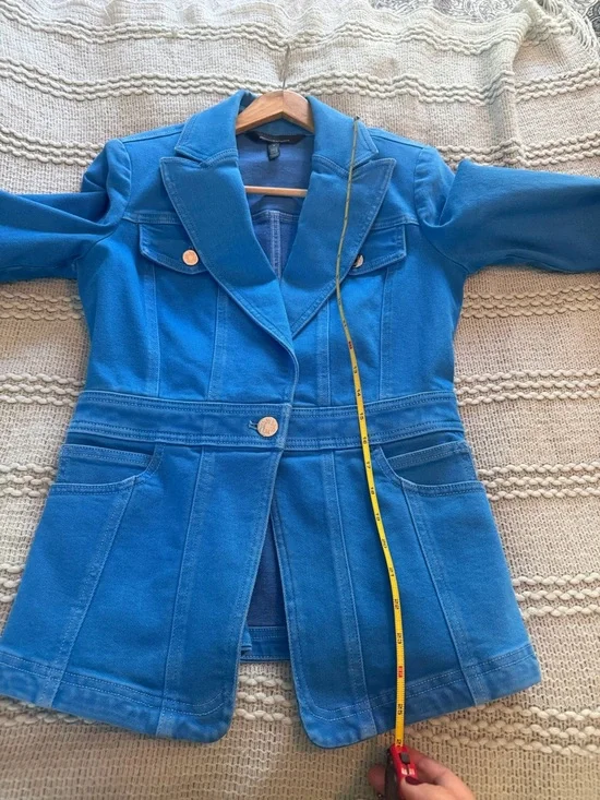 WHBM Women’s Blue Tailored Jean Jacket - Picture 12 of 14